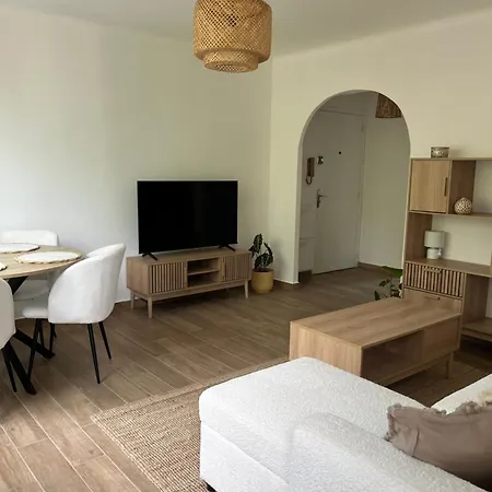 Le 3 Pieces A 600 M De La Apartment Fréjus