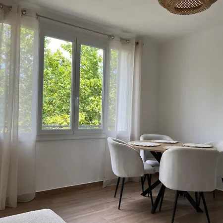 3 Pieces 600 M De La * Fréjus