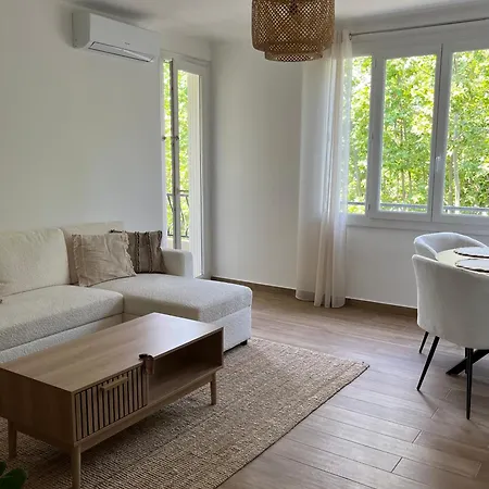 Apartment Le 3 Pieces A 600 M De La Fréjus