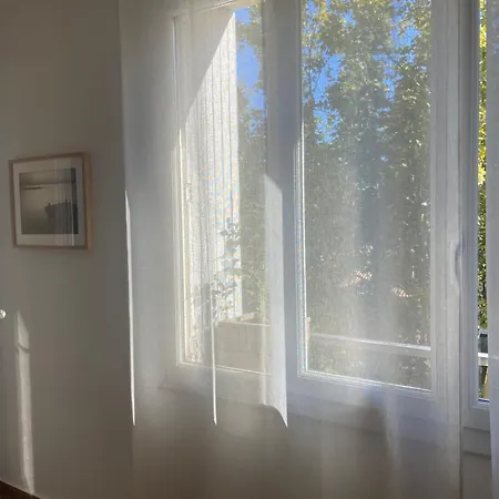 3 Pieces 600 M De La *